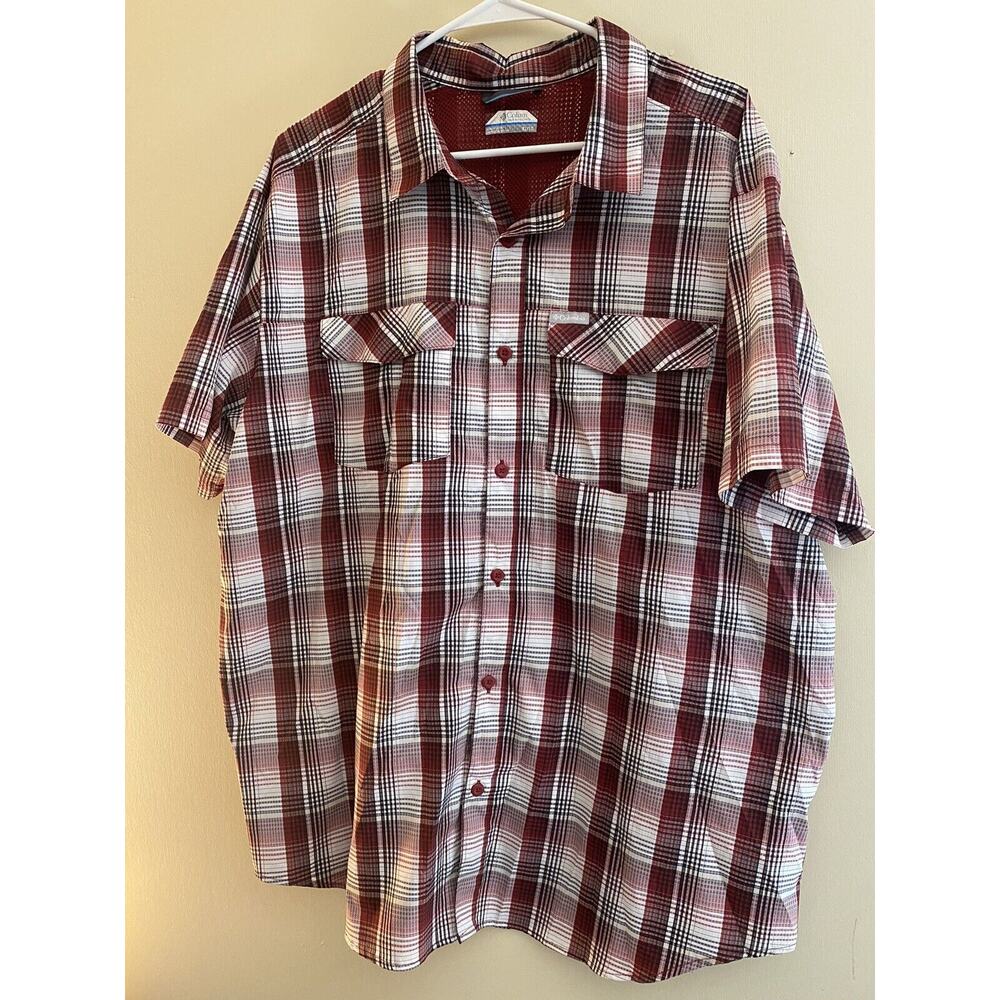 Columbia Shirt Mens Extra Large Red Plaid Button Down Short Sleeve Vented